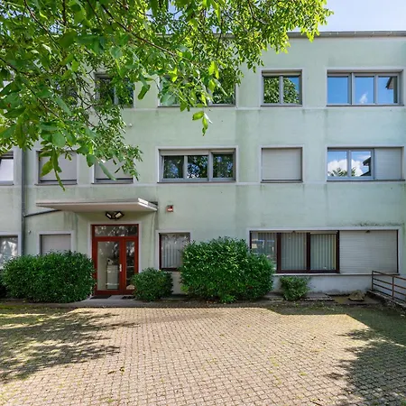 Monteurswohnung Mit 6 Betten * Eschweiler